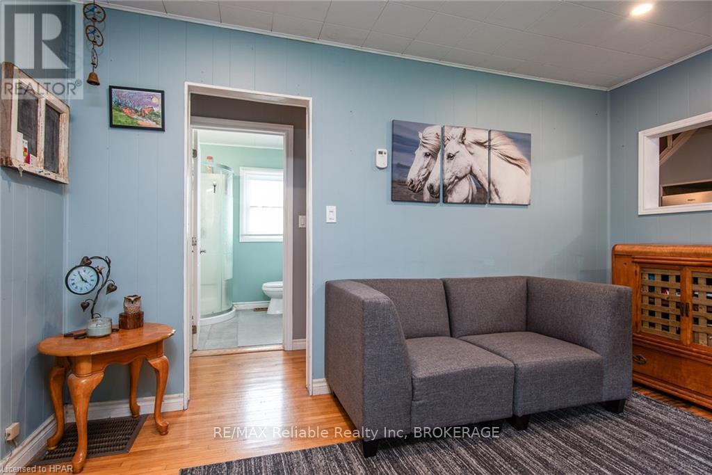 51 Dunlop Street, Central Huron, Ontario  N0M 1L0 - Photo 8 - X10780886