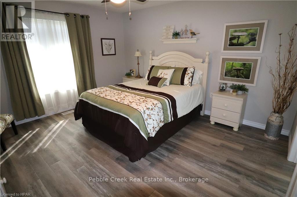 28 Huron Heights Drive, Ashfield-Colborne-Wawanosh (Colborne), Ontario  N7A 0B1 - Photo 15 - X10780933