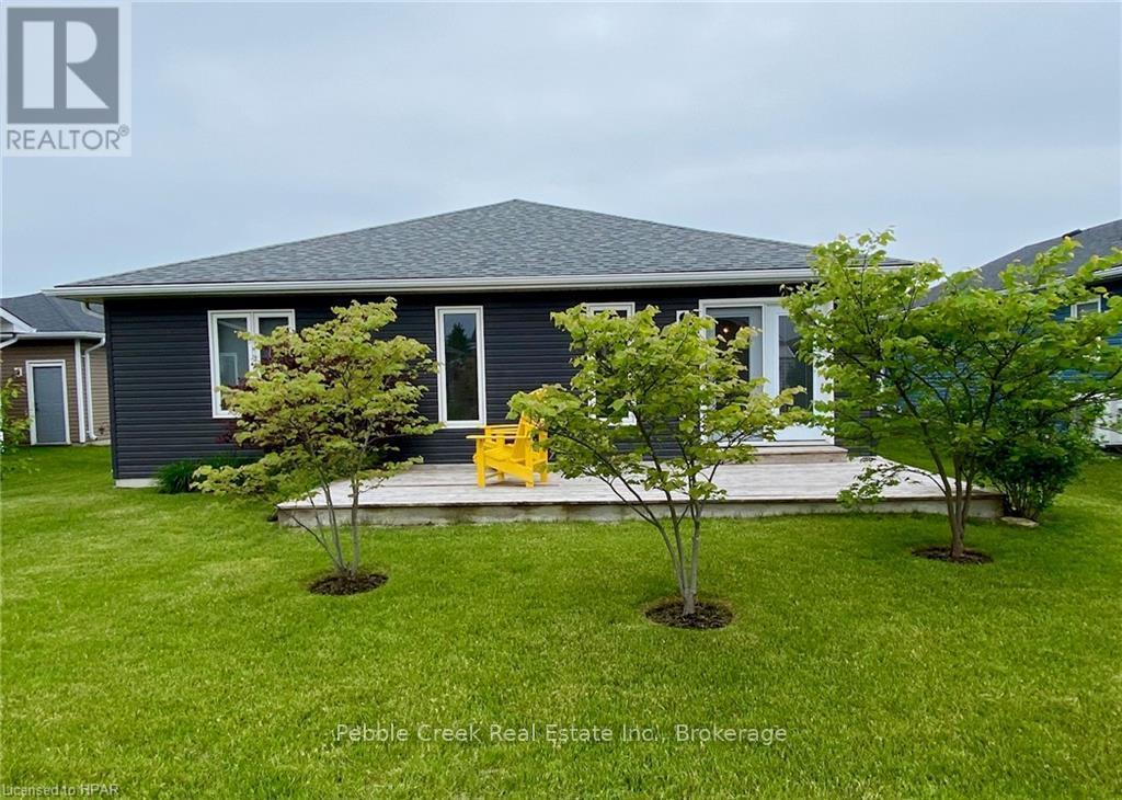 28 Huron Heights Drive, Ashfield-Colborne-Wawanosh (Colborne), Ontario  N7A 0B1 - Photo 26 - X10780933