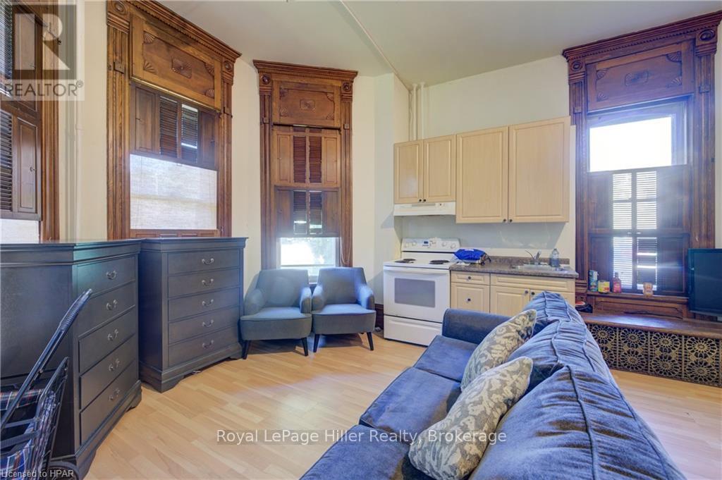 28 Wilson St Street, Huron East (Seaforth), Ontario  N0K 1W0 - Photo 14 - X10781016