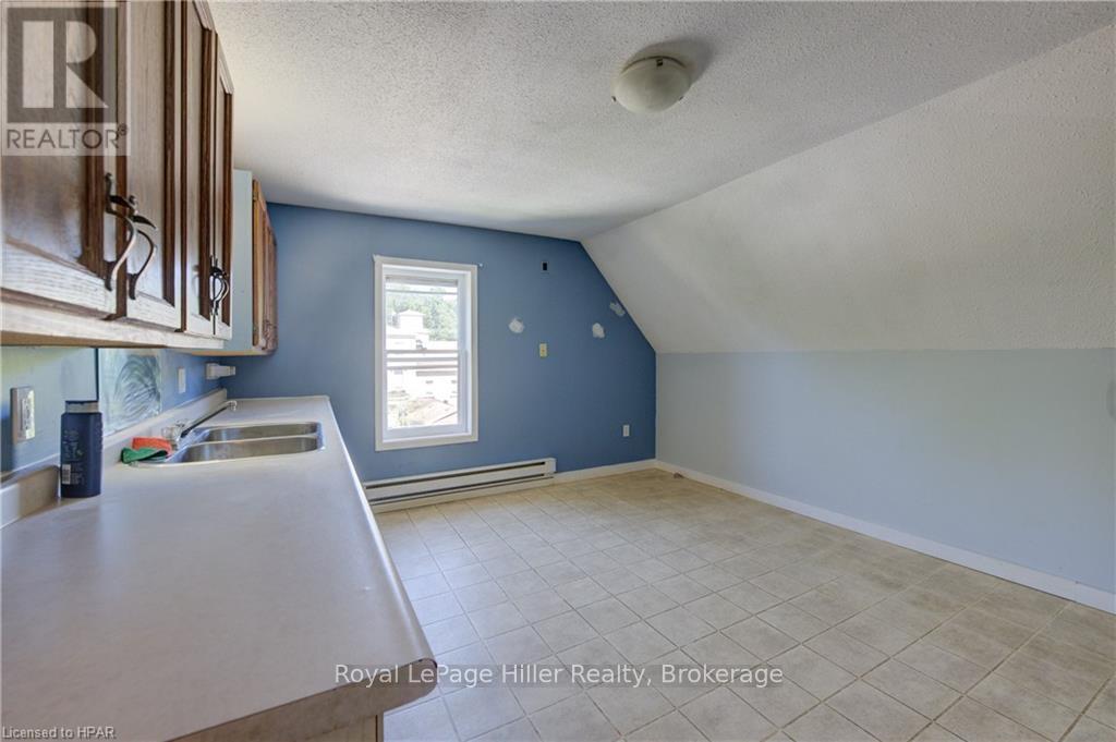 28 Wilson St Street, Huron East (Seaforth), Ontario  N0K 1W0 - Photo 32 - X10781016