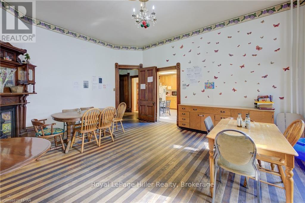 28 Wilson St Street, Huron East (Seaforth), Ontario  N0K 1W0 - Photo 8 - X10781016