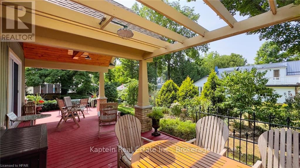 8 Bayfield Terrace, Bluewater (Bayfield), Ontario  N0M 1G0 - Photo 1 - X10781030