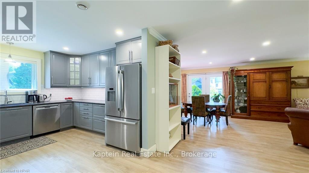 8 Bayfield Terrace, Bluewater (Bayfield), Ontario  N0M 1G0 - Photo 34 - X10781030