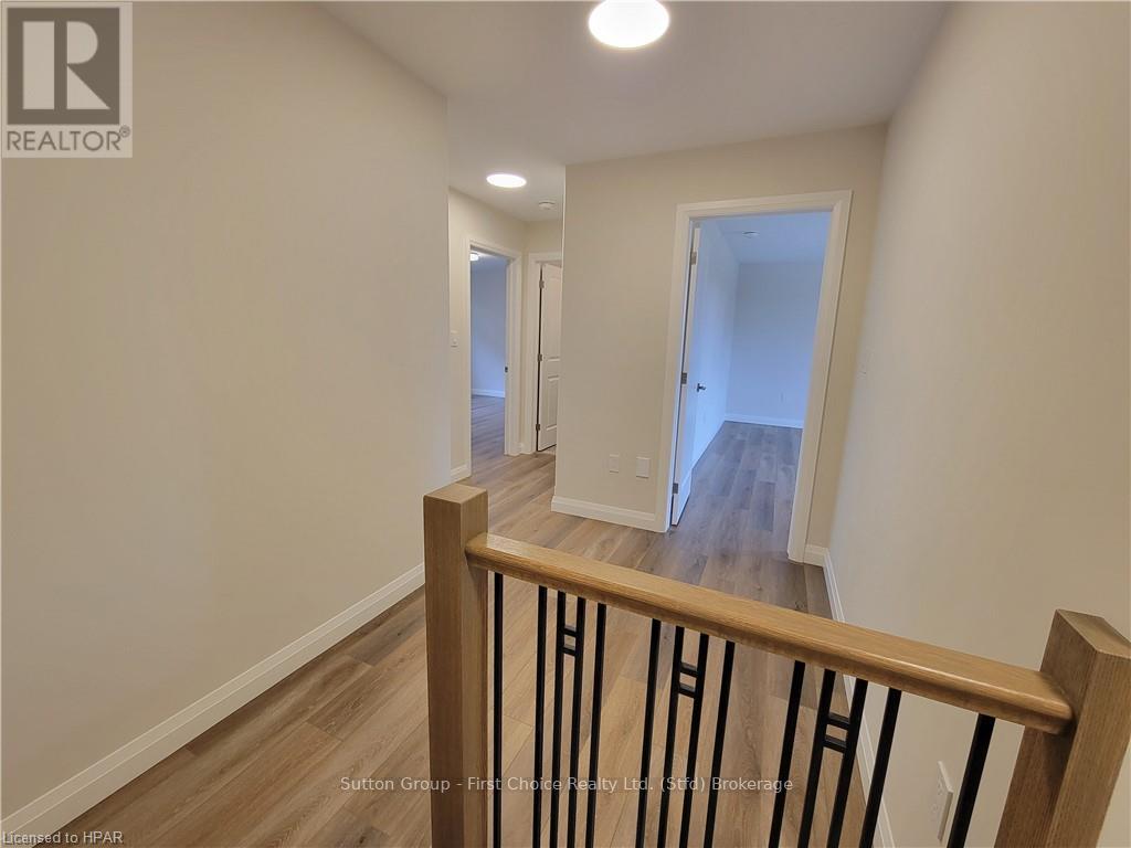 549 Albert Street, South Huron (Exeter), Ontario  N0M 1S1 - Photo 10 - X10781073