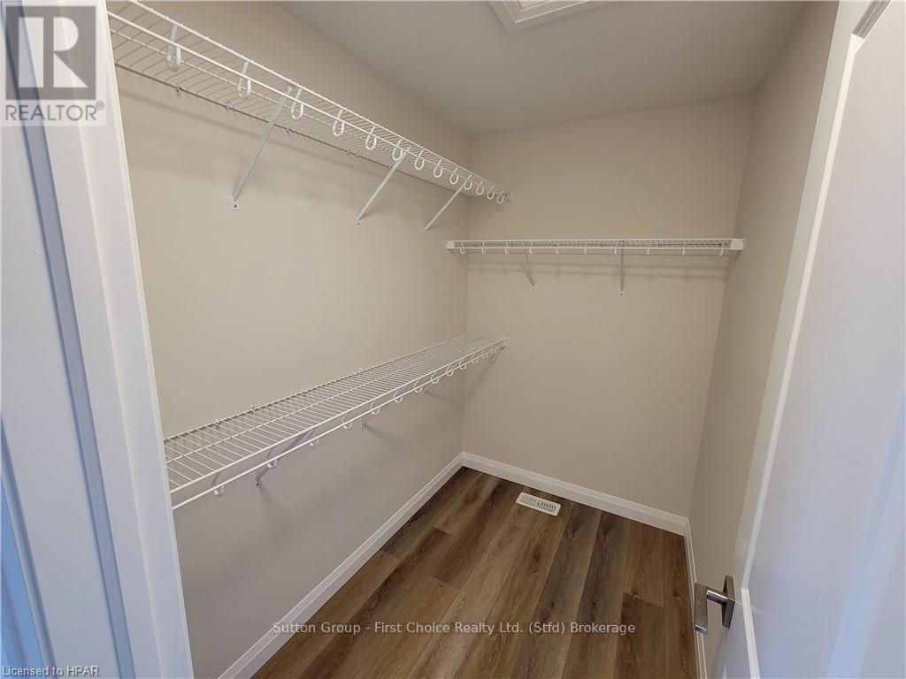 549 Albert Street, South Huron (Exeter), Ontario  N0M 1S1 - Photo 12 - X10781073