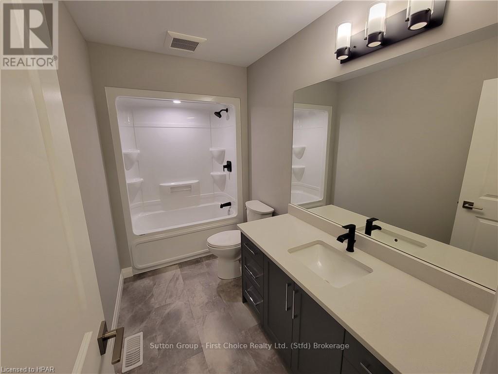 549 Albert Street, South Huron (Exeter), Ontario  N0M 1S1 - Photo 15 - X10781073