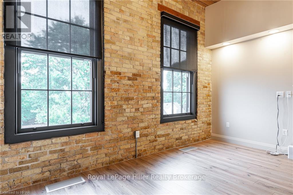 308 - 245 Downie Street, Stratford, Ontario  N5A 1X5 - Photo 19 - X10781162