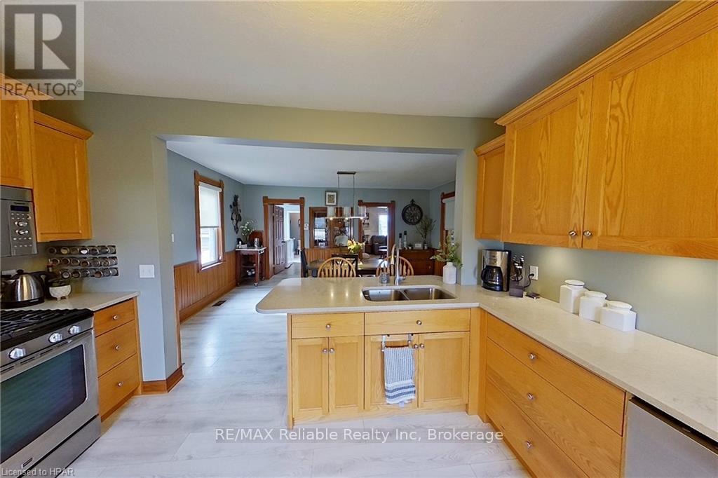 84210 Hoover Line, North Huron, Ontario  N0G 1E0 - Photo 13 - X10781168