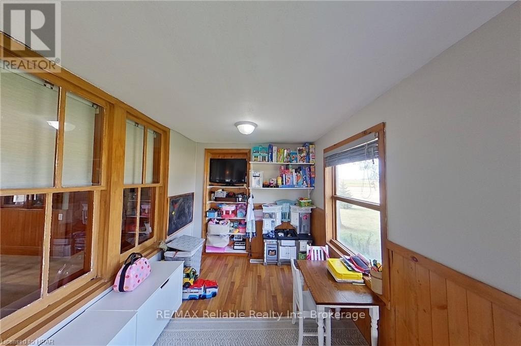 84210 Hoover Line, North Huron, Ontario  N0G 1E0 - Photo 19 - X10781168