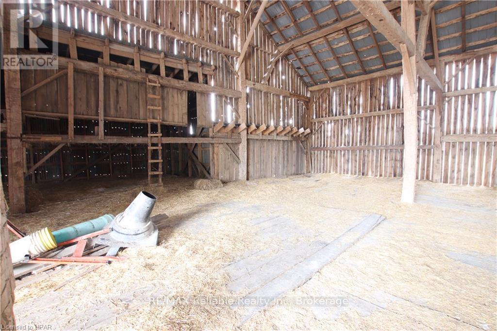 84210 Hoover Line, North Huron, Ontario  N0G 1E0 - Photo 34 - X10781168