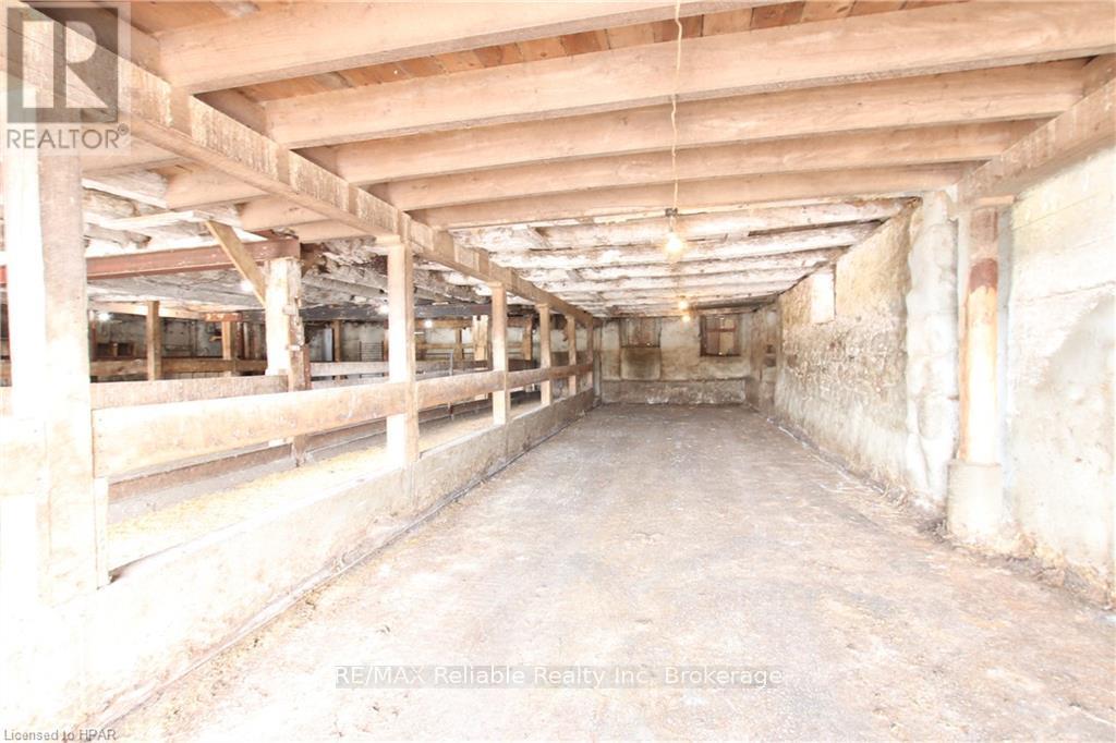 84210 Hoover Line, North Huron, Ontario  N0G 1E0 - Photo 37 - X10781168