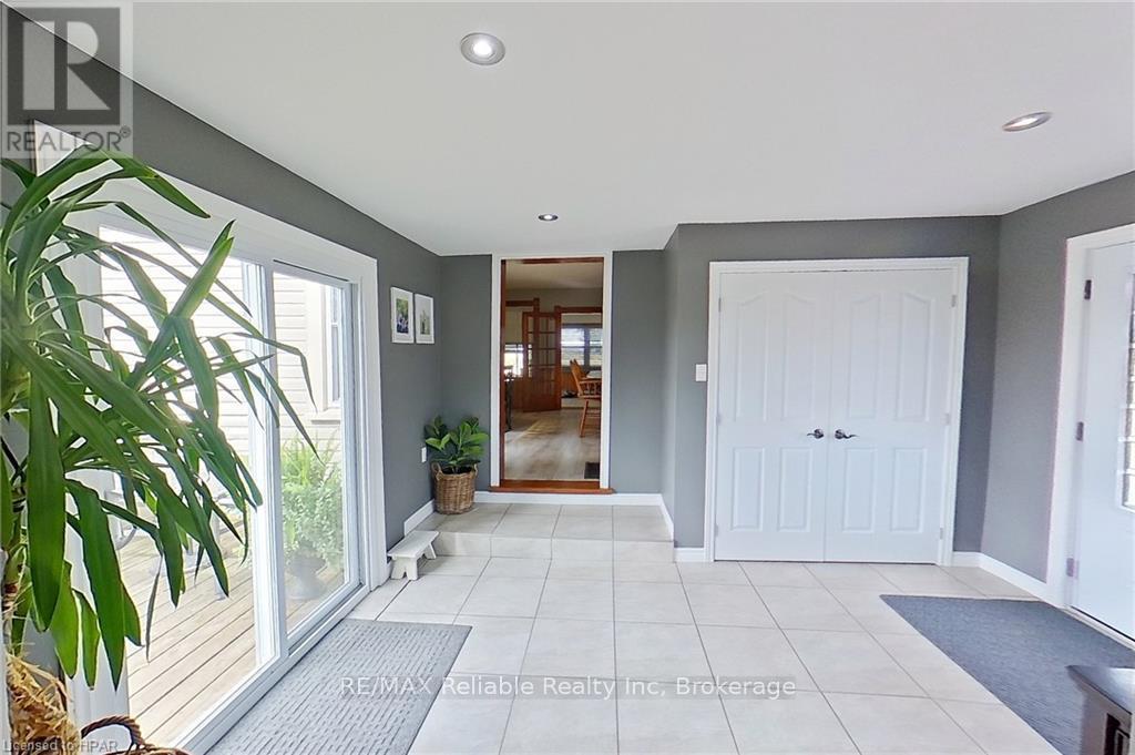 84210 Hoover Line, North Huron, Ontario  N0G 1E0 - Photo 6 - X10781168