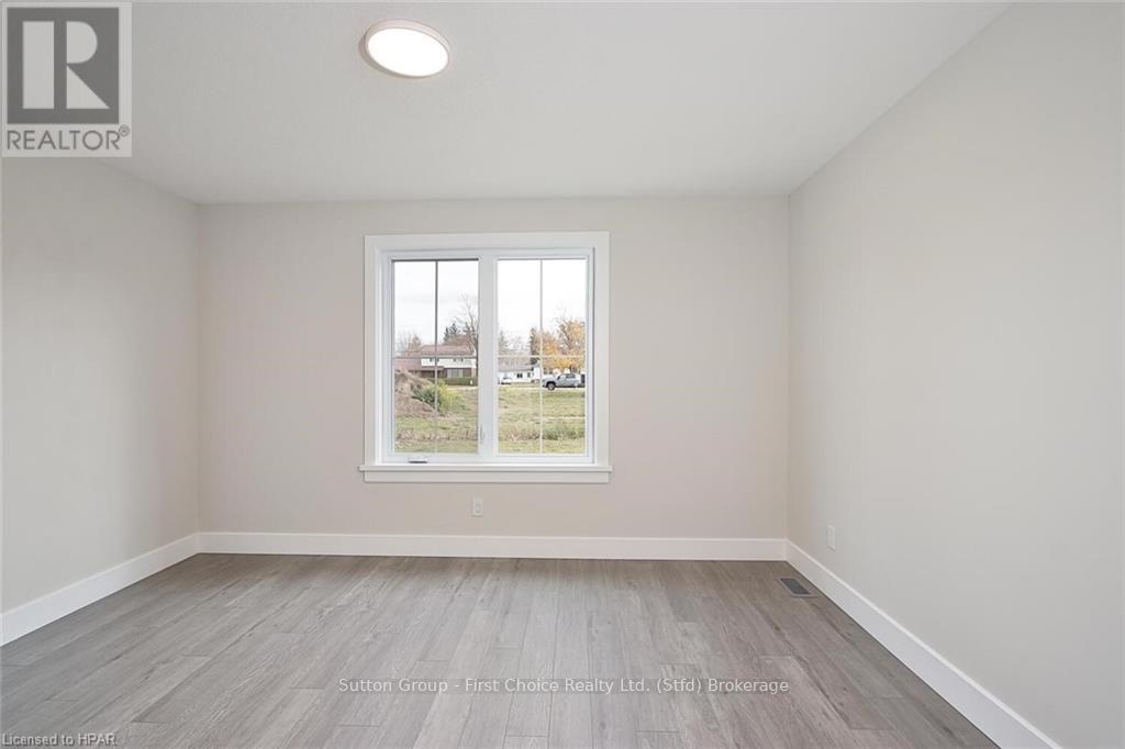 225b Thames Avenue, West Perth, Ontario  N0K 1N0 - Photo 13 - X10781171