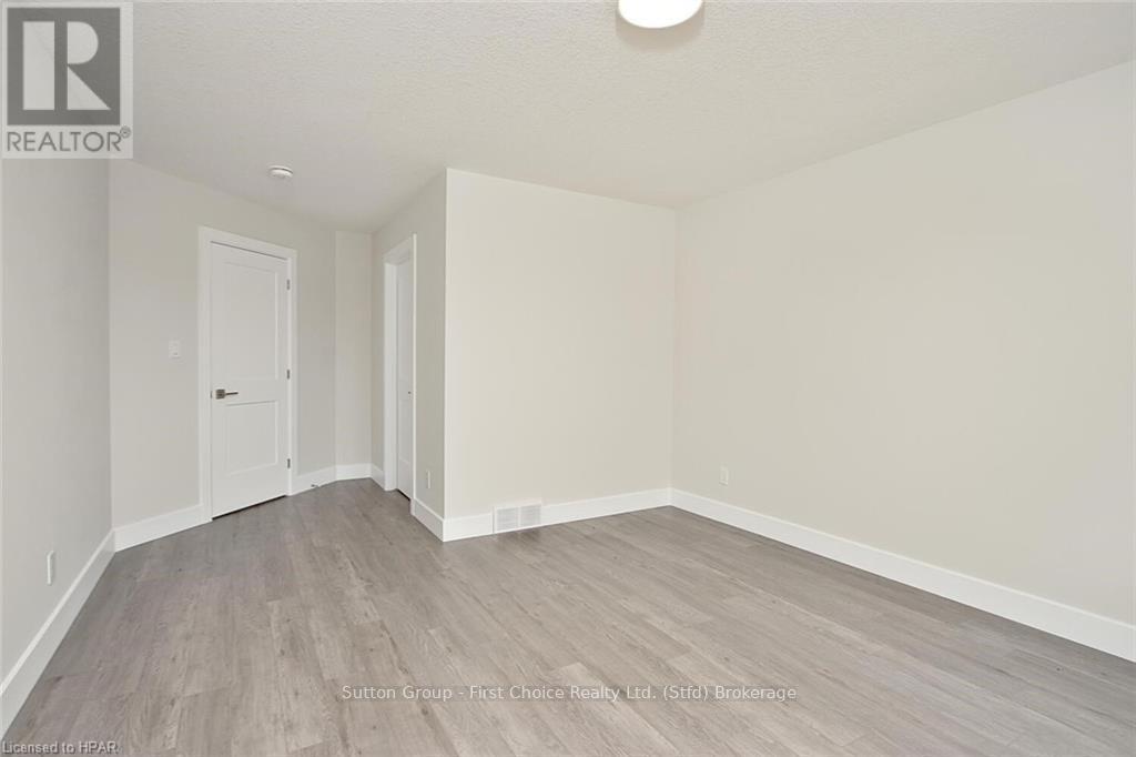 225b Thames Avenue, West Perth, Ontario  N0K 1N0 - Photo 24 - X10781171