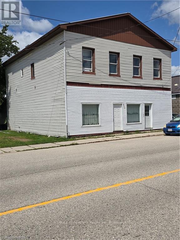 2054 Victoria St, Howick, Ontario  N0G 1X0 - Photo 2 - X10781186