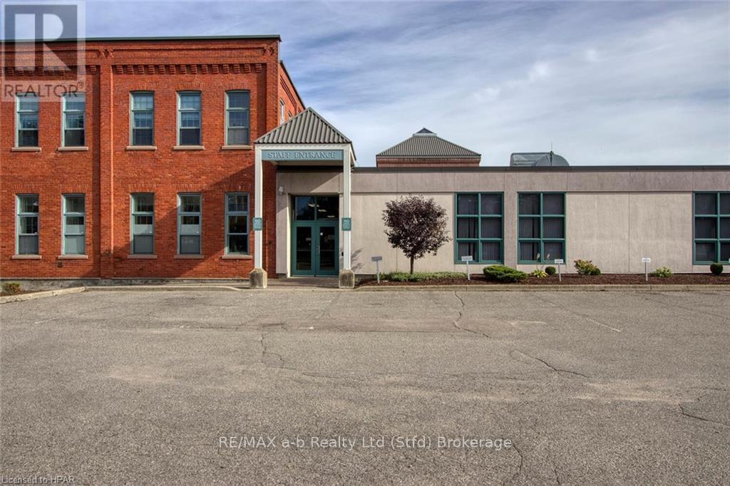 202 - 342 Erie Street, Stratford, Ontario  N5A 2N4 - Photo 16 - X10781285