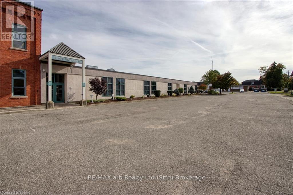 202 - 342 Erie Street, Stratford, Ontario  N5A 2N4 - Photo 17 - X10781285