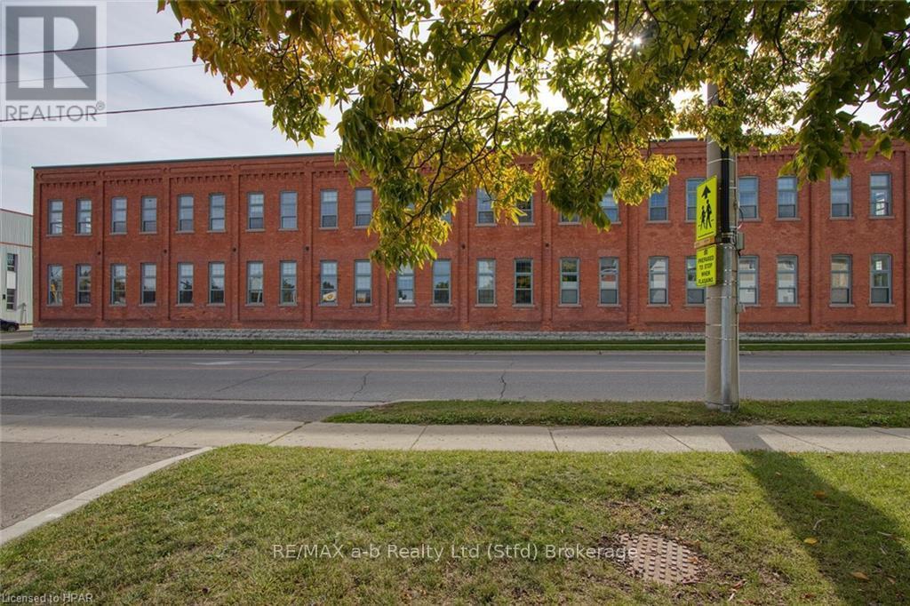 202 - 342 Erie Street, Stratford, Ontario  N5A 2N4 - Photo 18 - X10781285