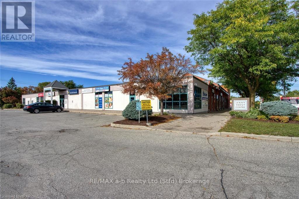 202 - 342 Erie Street, Stratford, Ontario  N5A 2N4 - Photo 6 - X10781285