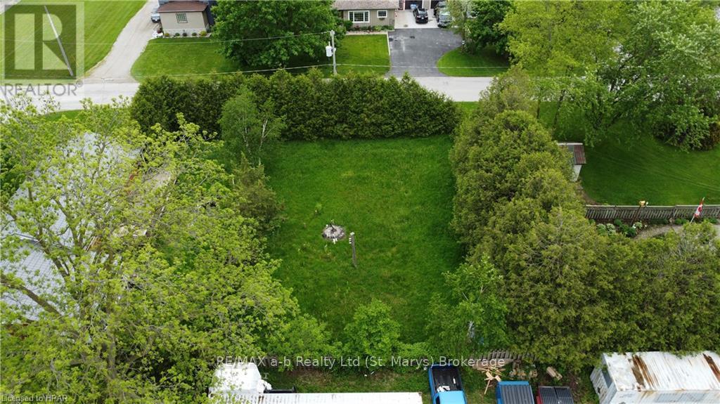 - Lorne Avenue, Bluewater, Ontario  N0M 1X0 - Photo 3 - X10781328
