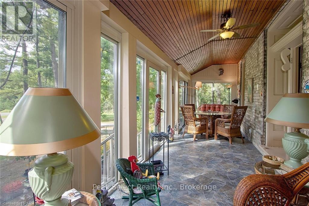 1511 Gainsborough Road, Middlesex Centre, Ontario  N6H 5L2 - Photo 12 - X10781425