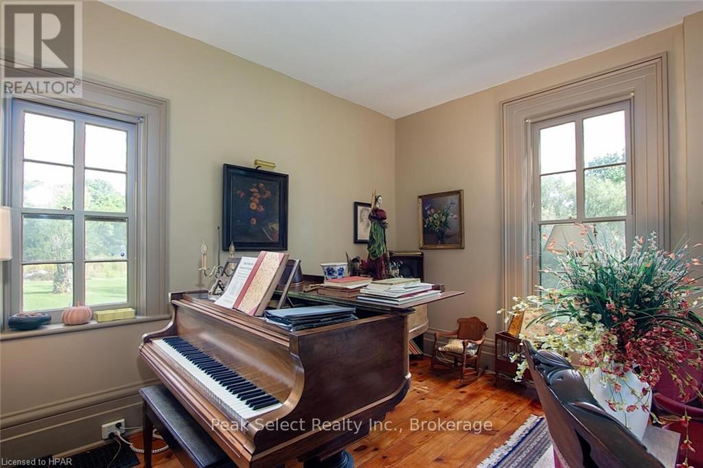 1511 Gainsborough Road, Middlesex Centre, Ontario  N6H 5L2 - Photo 19 - X10781425