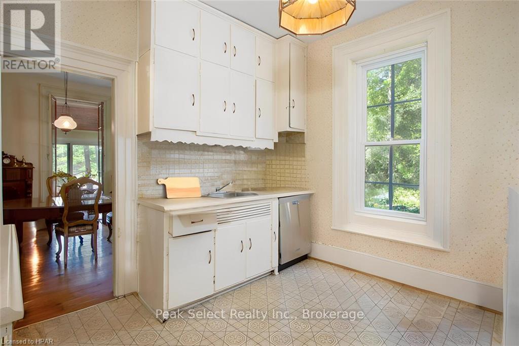 1511 Gainsborough Road, Middlesex Centre, Ontario  N6H 5L2 - Photo 23 - X10781425