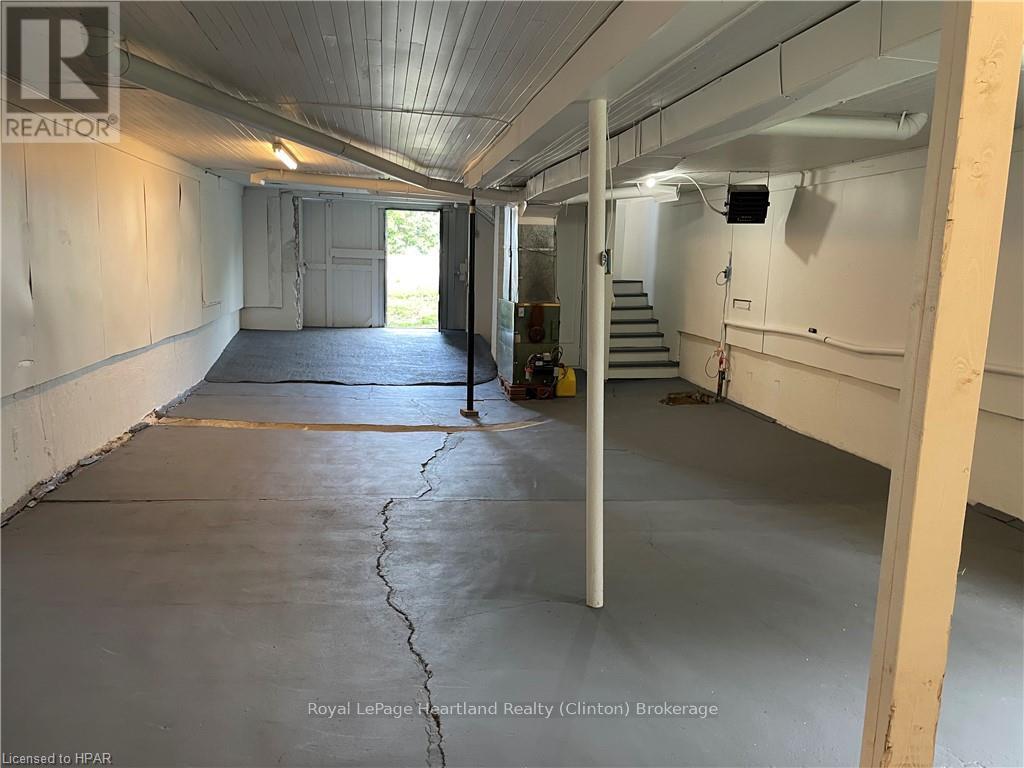 82084 Lucknow Line, Ashfield-Colborne-Wawanosh (Colborne), Ontario  N7A 3Y2 - Photo 8 - X10781559