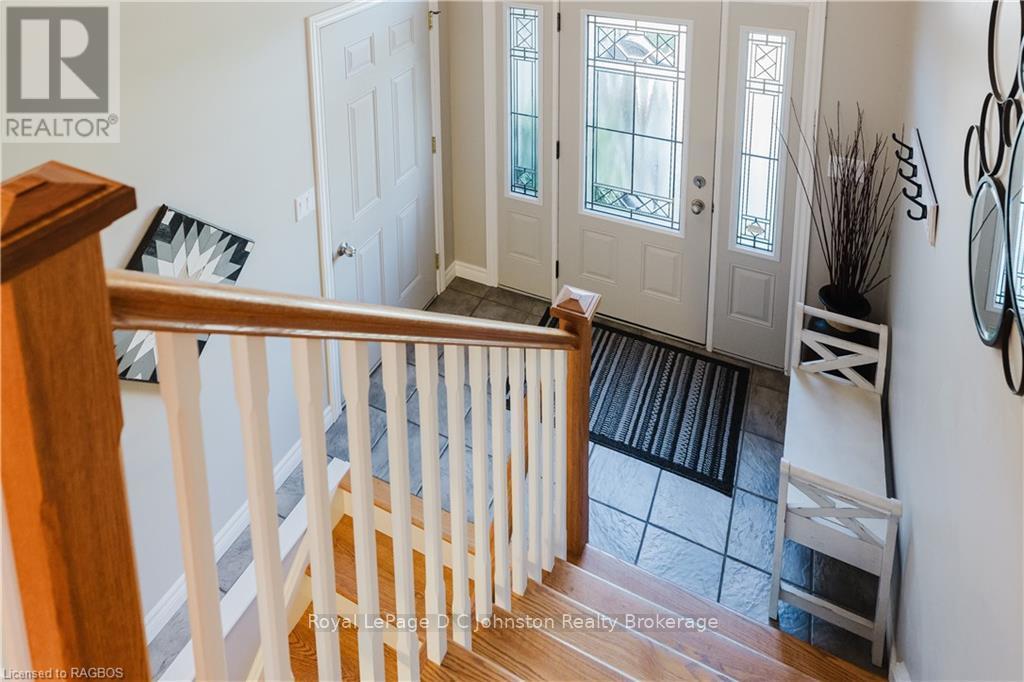 377 Peel Street E, Saugeen Shores, Ontario  N0H 2L0 - Photo 14 - X10845829