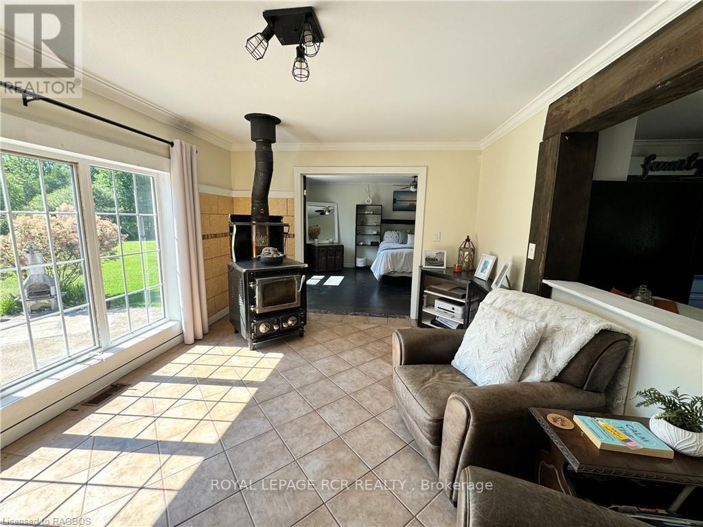 360537 160 Road, Grey Highlands, Ontario  N0C 1E0 - Photo 10 - X10845836
