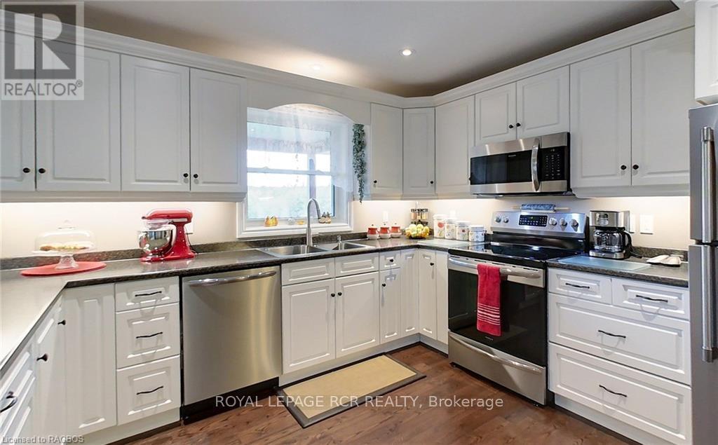 495190 Traverston Road, West Grey, Ontario N0C 1H0 - Photo 12 - X10845864