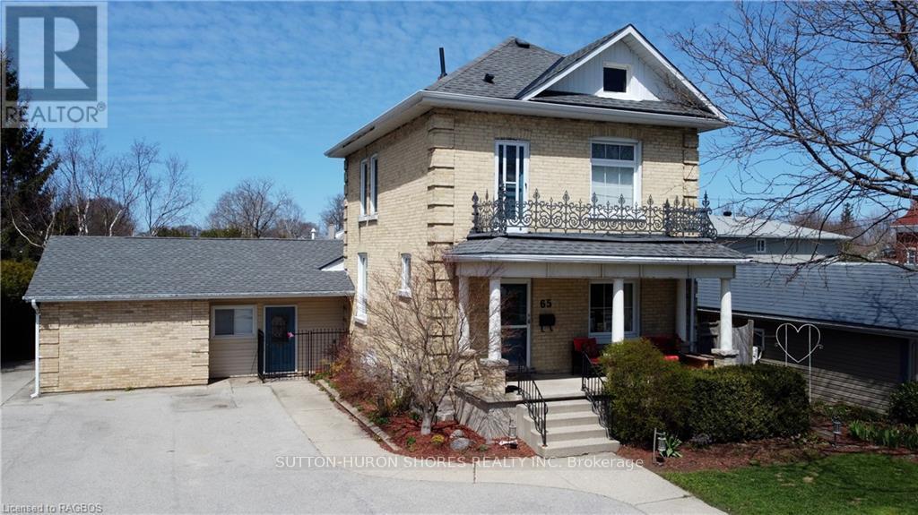 Property at 65 ALBERT STREET S image 1
