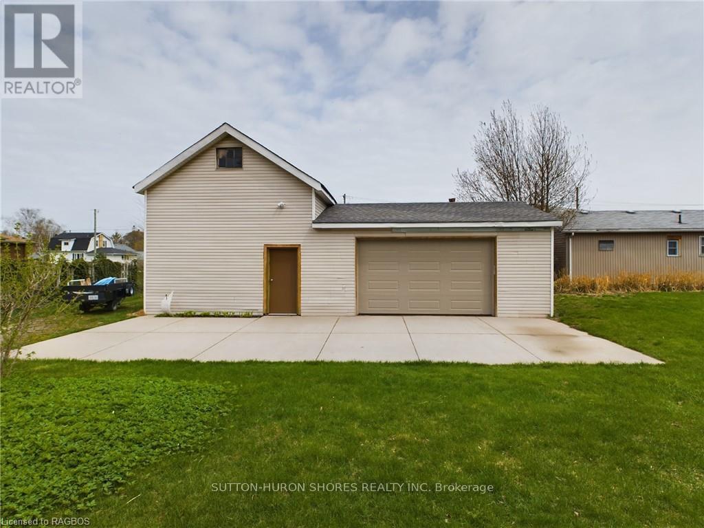 65 Albert Street S, Saugeen Shores, Ontario N0H 2L0 - Photo 13 - X10845885