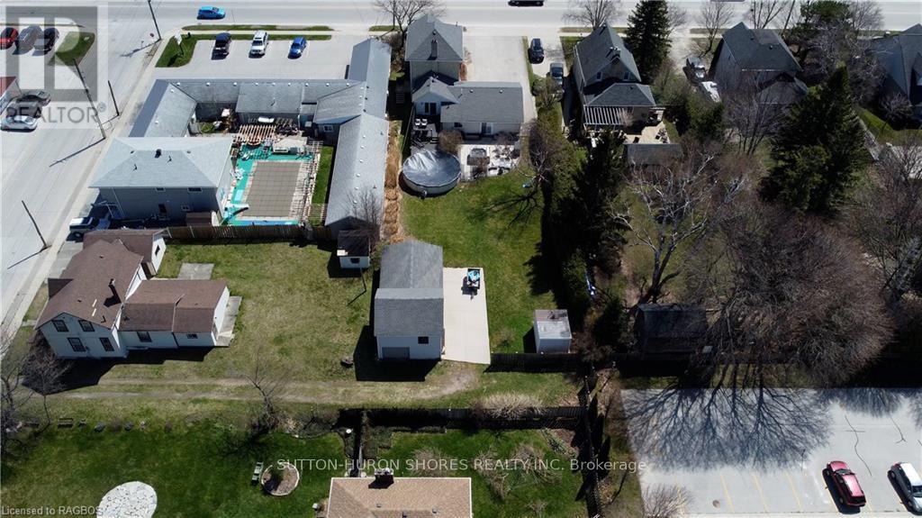65 Albert Street S, Saugeen Shores, Ontario N0H 2L0 - Photo 38 - X10845885
