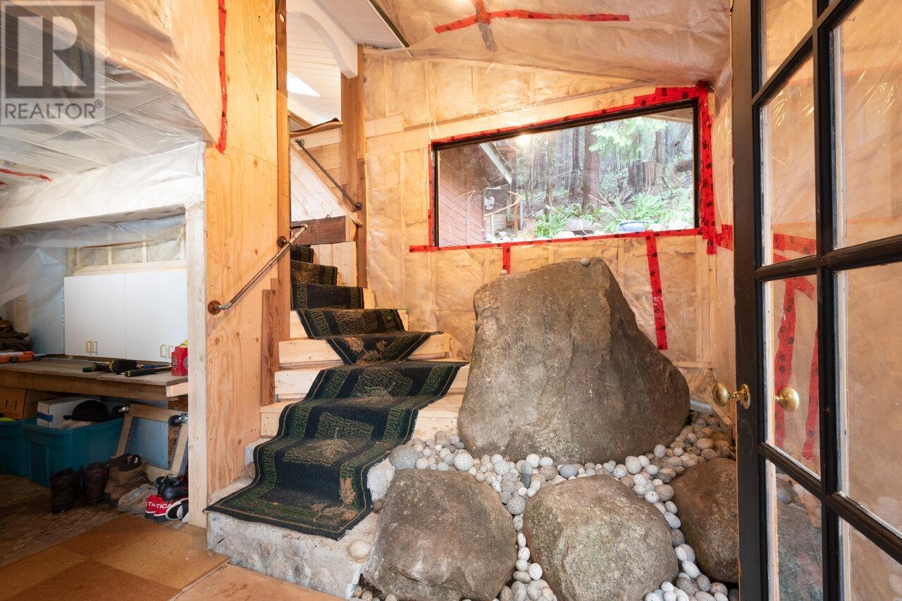 1467 Tunstall Boulevard, Bowen Island, British Columbia  V0N 1G2 - Photo 5 - R2845451