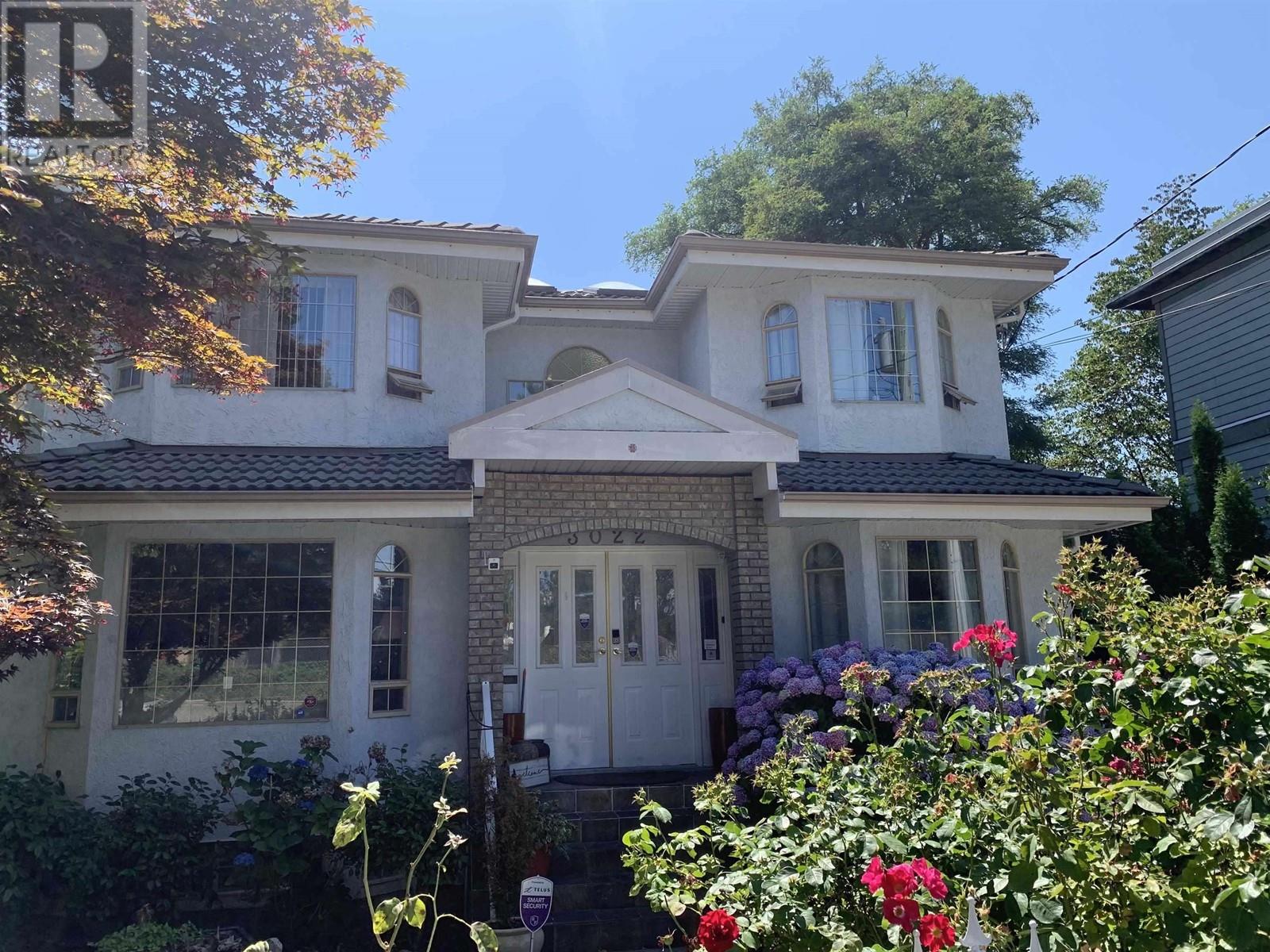Property at 3022 VANNESS AVENUE image 1
