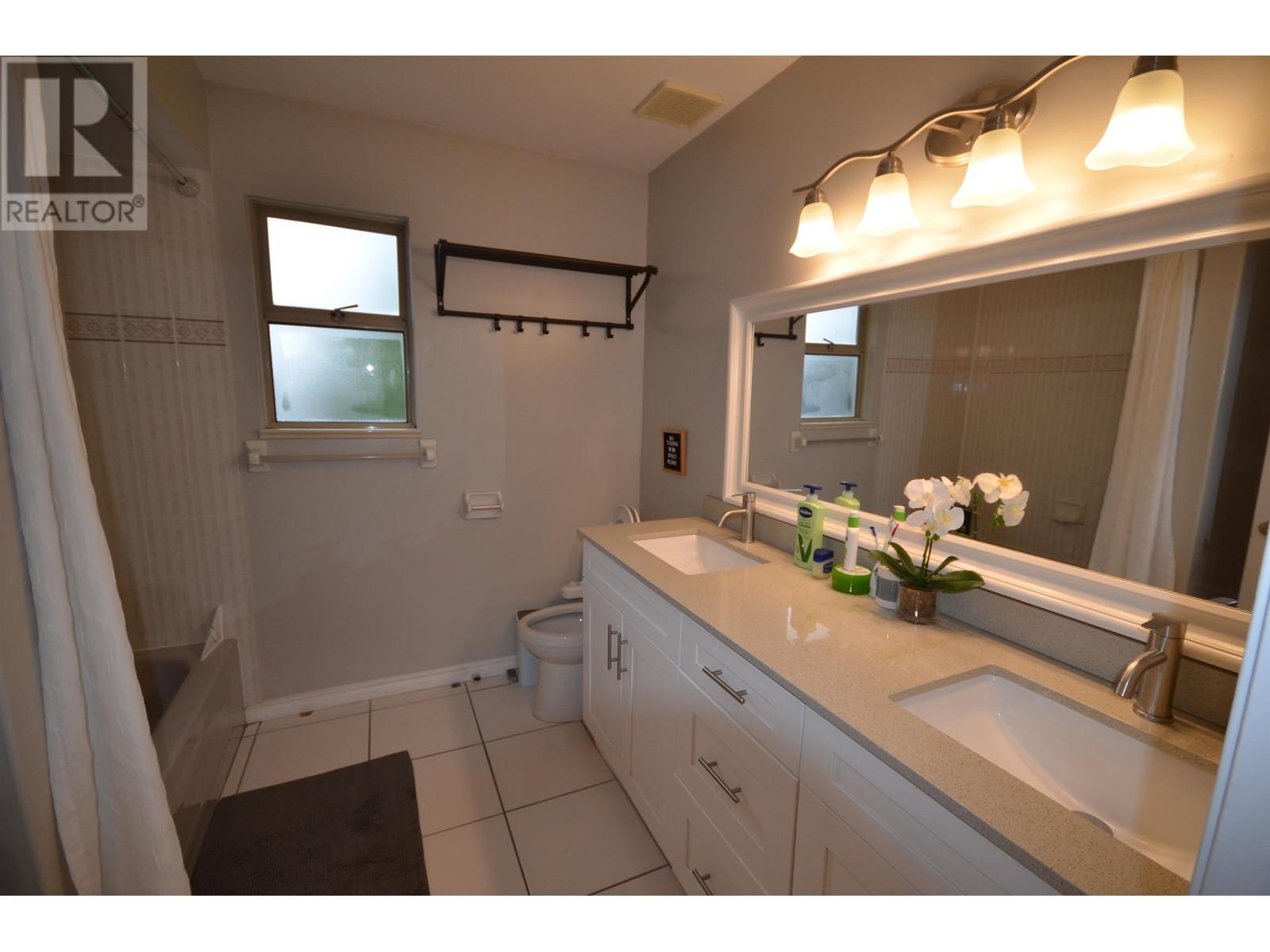 3022 Vanness Avenue, Vancouver, British Columbia  V5R 4Z8 - Photo 39 - R2948042