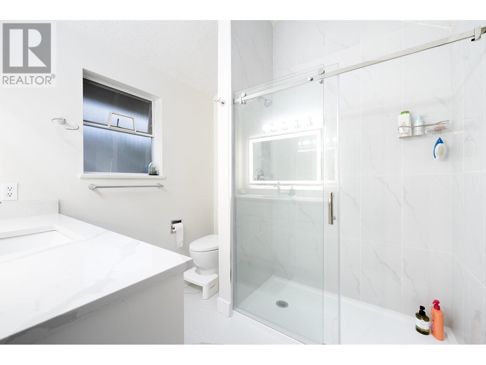 Listing Picture 11 of 23 : 52 7400 MINORU BOULEVARD, Richmond / 烈治文 - 魯藝地產 Yvonne Lu Group - MLS Medallion Club Member