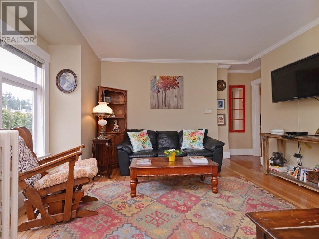 2336 Rindall Avenue, Port Coquitlam, British Columbia  V3C 1V2 - Photo 7 - R2948518