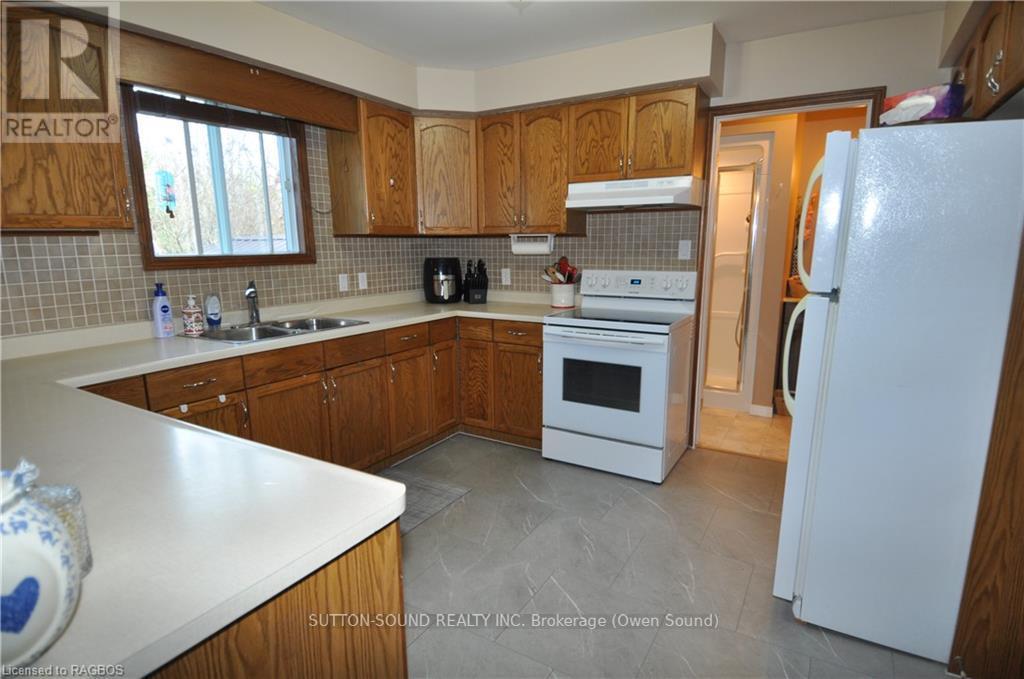 2675 9th Avenue E, Owen Sound, Ontario  N4K 3H6 - Photo 11 - X11822755