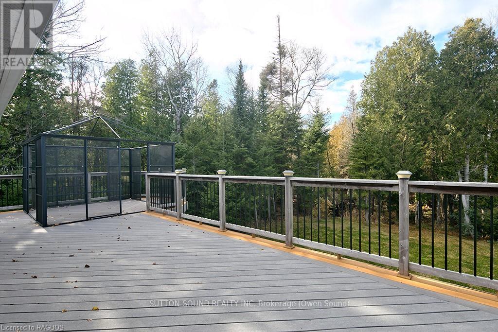 109 Pike Street, Northern Bruce Peninsula, Ontario  N0H 1W0 - Photo 17 - X11822853