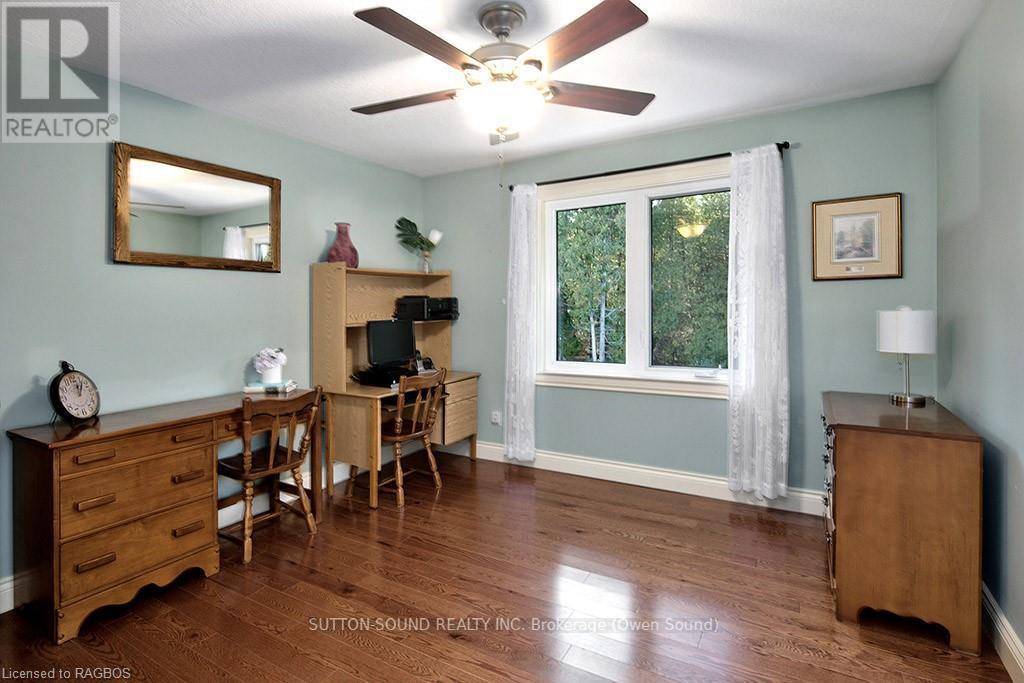 109 Pike Street, Northern Bruce Peninsula, Ontario  N0H 1W0 - Photo 29 - X11822853