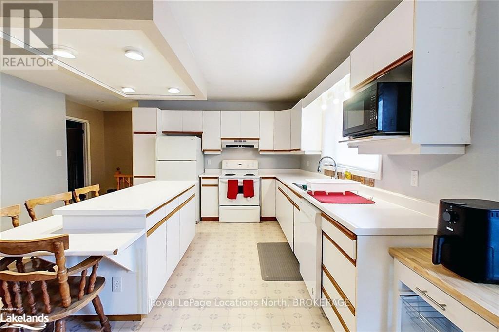 9523 County Rd 10, Clearview, Ontario  L0M 1N0 - Photo 29 - S11822754