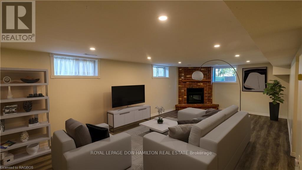 228 Byeland Drive, Wellington North (Mount Forest), Ontario  N0G 2L2 - Photo 2 - X11822728