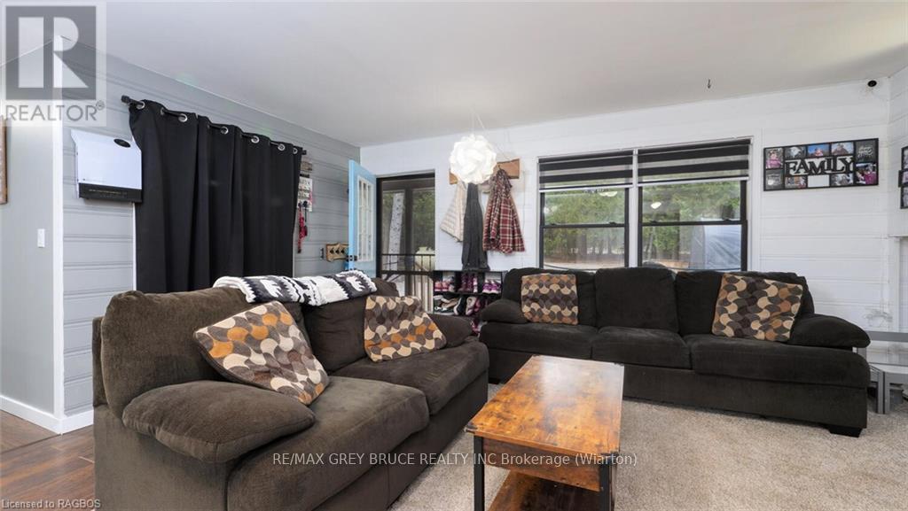 26 Mary Avenue, South Bruce Peninsula, Ontario  N0H 2T0 - Photo 10 - X11822737