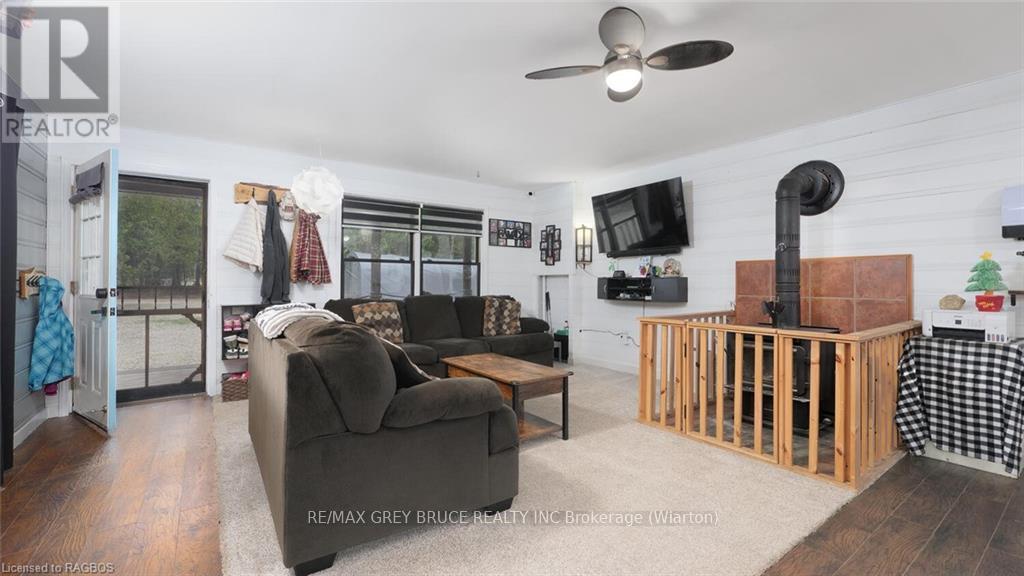 26 Mary Avenue, South Bruce Peninsula, Ontario  N0H 2T0 - Photo 14 - X11822737