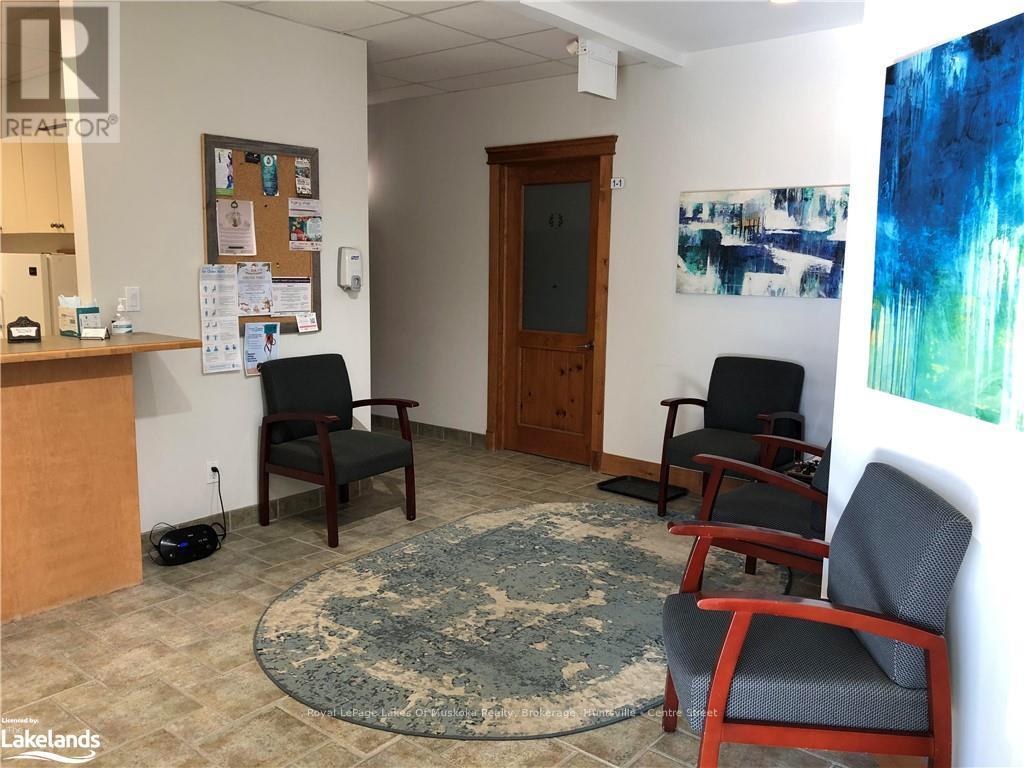 102-1-9 - 395 Centre St Street N, Huntsville, Ontario  P1H 2P5 - Photo 2 - X11822800