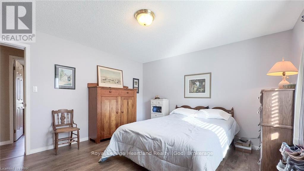 157 William Street N, Central Huron, Ontario  N0M 1L0 - Photo 28 - X11823073