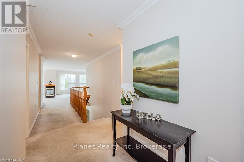 20 Honeysuckle Drive, Guelph, Ontario  N1G 4X7 - Photo 4 - X11822690